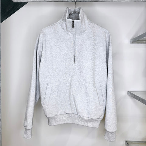 Half zip sweat shirt